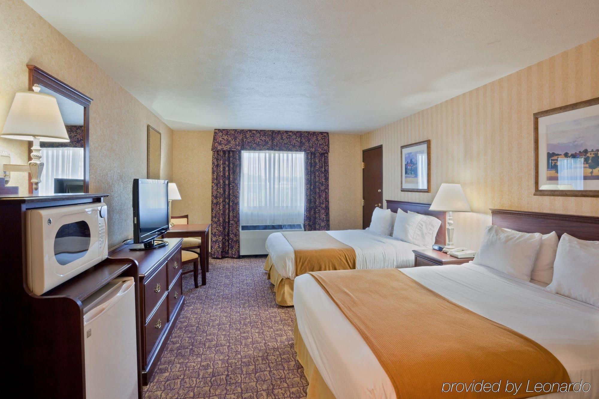 Holiday Inn Express Wenatchee By Ihg Oda fotoğraf